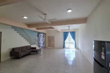 ALAM PUTERI (PRINCESS HEIGHT)