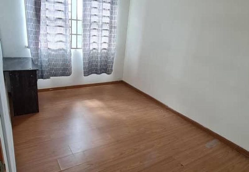 ALAM PUTERI (PRINCESS HEIGHT)