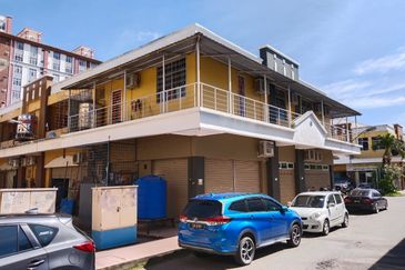 Putatan Platinum Plaza