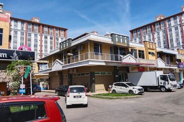 Putatan Platinum Plaza