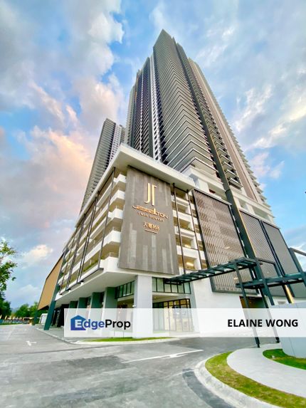 Jesselton Twin Tower | Tower A | 832 sq.ft | Bare Unit | 999yrs | The Tallest Condo in Sabah | KK, Sabah, Kota Kinabalu
