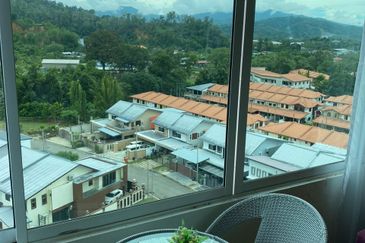 JING YUEN CONDOMINIUM