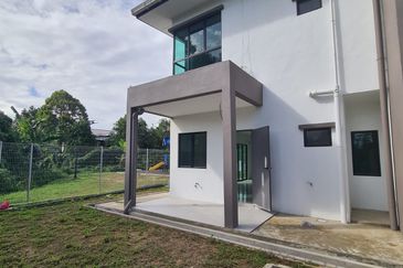 Theresa Garden Penampang | 2 Storey Terrace House 
