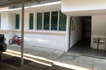 University Utama Condominium Phase 1