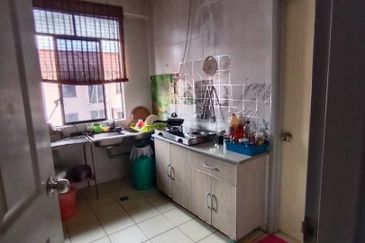 Taman Suria Walk In Apartment | Intermediate | Penampang