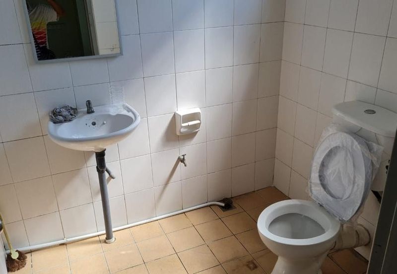 Inanam Taipan | 1st Floor | 1186sqft | Vacant