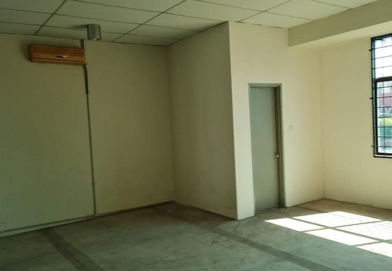 Inanam Taipan | 1st Floor | 1186sqft | Vacant