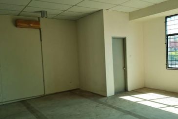 Inanam Taipan | 1st Floor | 1186sqft | Vacant