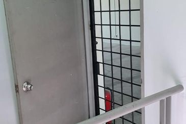 Inanam Taipan | 1st Floor | 1186sqft | Vacant