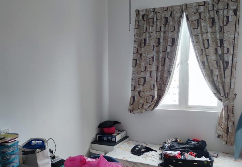 THE PALM CONDOMINIUM