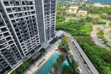 MAYA @ LIKAS KONDOMINIUM