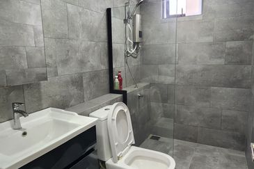 MAYA @ LIKAS KONDOMINIUM