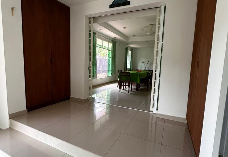 Kiansom Country Height