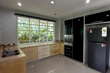 Kiansom Country Height