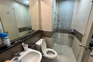 The Peak Vista (Likas)