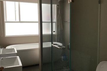 JADE RESIDENCE CONDOMINIUM