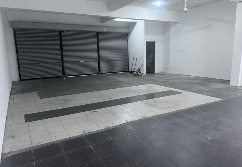 Penampang Commercial Centre | Grd Floor | For Rent