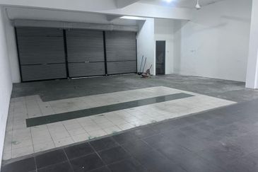 Penampang Commercial Centre | Grd Floor | For Rent