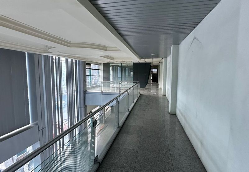 Kolombong Warehouse | 3 Storey | 9000sqft | For Rent