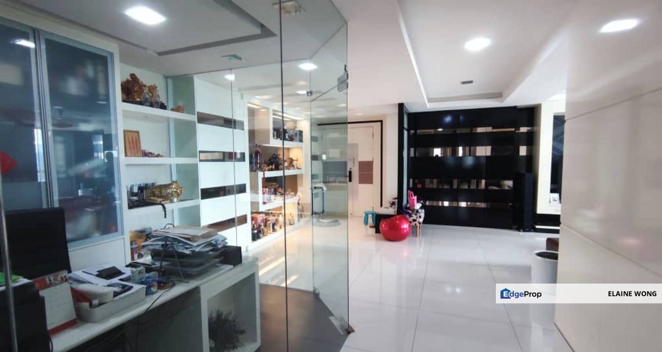 Jesselton Condominium | Low Density | 2400sqft | Below Market Value | Damai Luyang Kota Kinabalu, Sabah, Kota Kinabalu