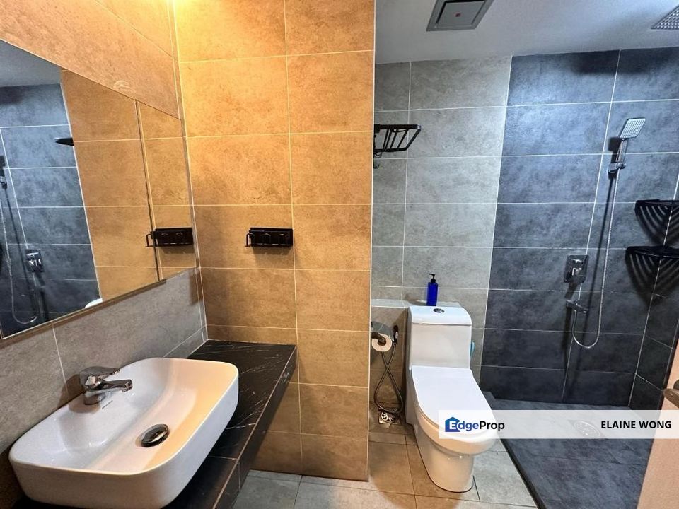 Aru Suites | Fully Furnished | Facing Cahaya Hotel | 999yrs | Investement Potential | Tanjung Aru, Sabah, Kota Kinabalu