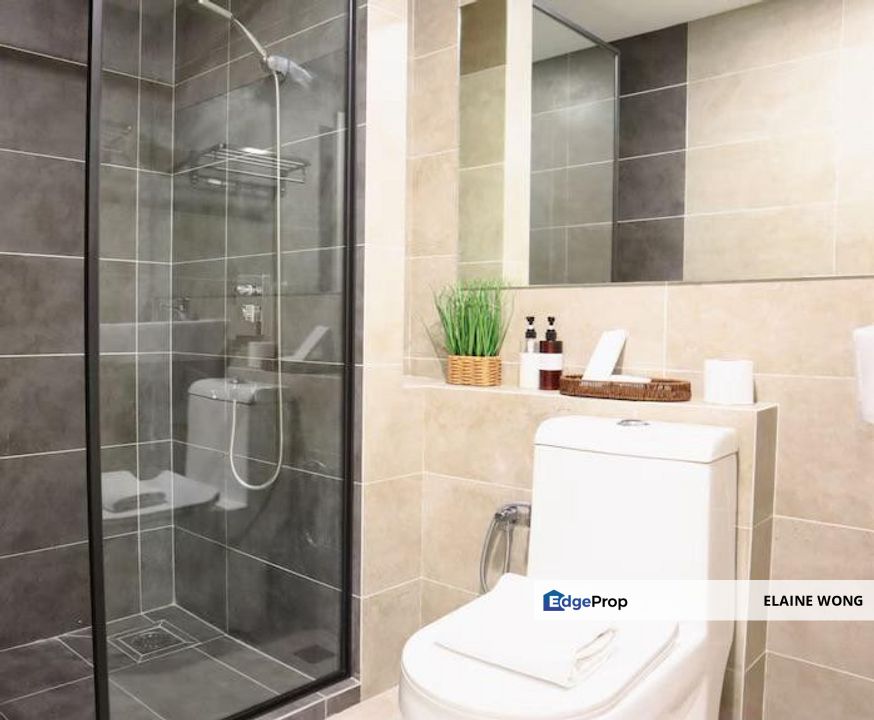 Aru Suites | Fully Furnished | Facing Cahaya Hotel | 999yrs | Investement Potential | Tanjung Aru, Sabah, Kota Kinabalu