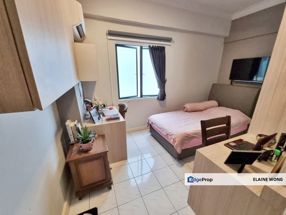 Likas Square Apartment | High Floor | 3 Bed+2 Bath | Below Market Value | Kota Kinabalu, Sabah, Likas