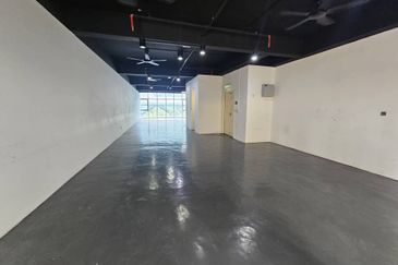 Aeropod Commercial Square