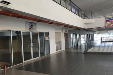 Aeropod Commercial Square