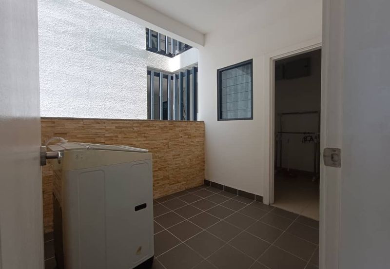 Jesselton Residences