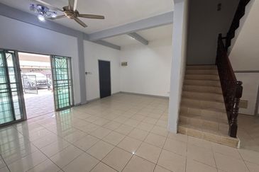 TAMAN KINGFISHER SULAMAN PH 1