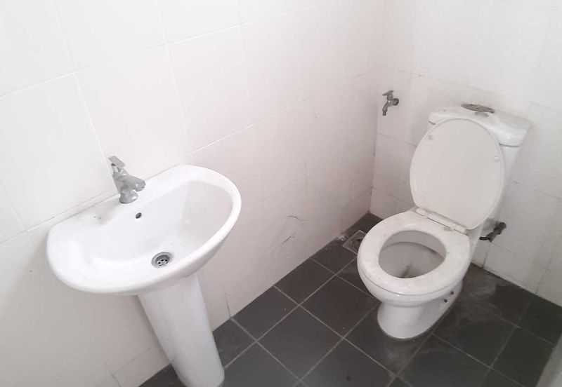 Cyber Square | 2 Storey Intermediate Shoplot | Tenanted | Kepayan