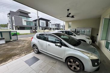 Taman Pertama Donggongon | 2 Storey Semi Detached House | 4R+4BR | Penampang