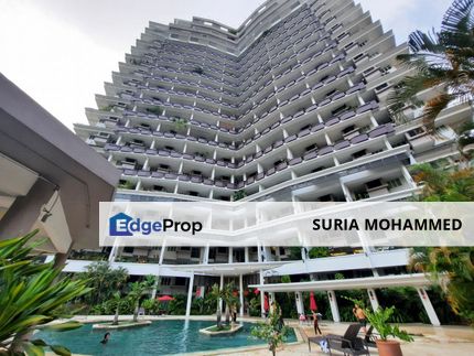 END UNIT Armanee Terrace II, Duplex Condominium Damansara Perdana, Selangor, Petaling Jaya