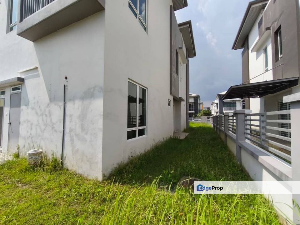 2 Storey Semi D Canary Garden @Bandar Bestari For Sale, Selangor, Klang