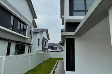 Brand New Casablanca Alam Impian 2 Storey Semi D Cluster For Sale