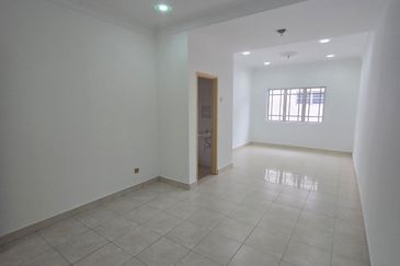 Lorong Raja Nong 11A 