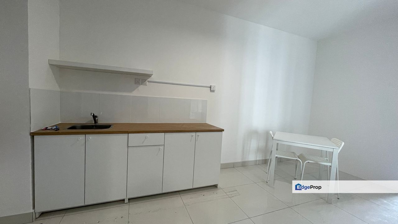 High ROI Edumetro Subang Jaya For Sale, Best Location Usj 1 Selangor, Selangor, USJ