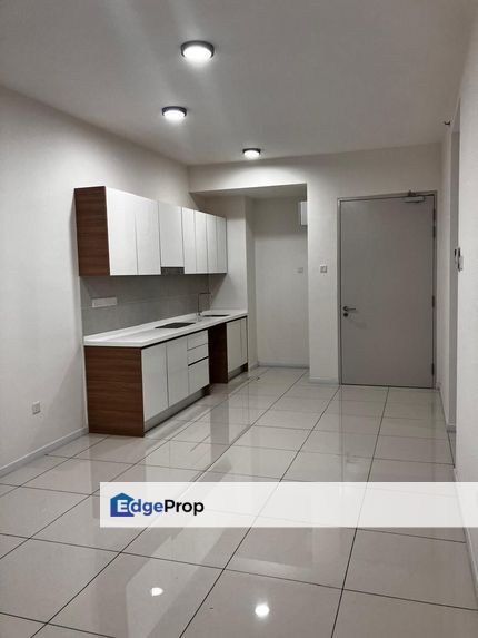Beside LRT Kerjaya Only! The Glenz @ Glenmarie For Sale Best Location, Selangor, Shah Alam