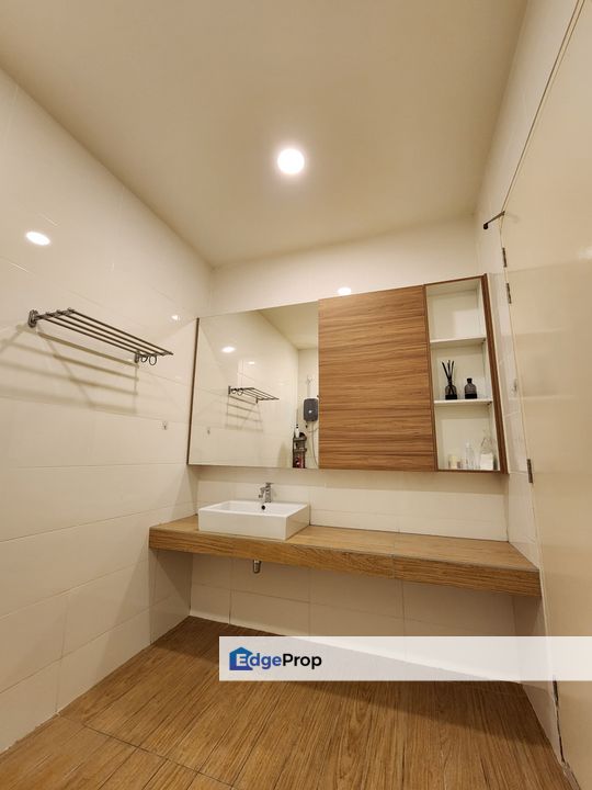 The Parque Residence Fully Furnished 1 Bed 1 Bath For Sale, Eco Sanctuary Best Environment, Selangor, Telok Panglima Garang