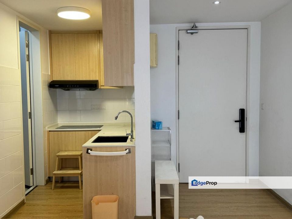 Cozy Furnished Paisley Residence For Sale, Tropicana Metropark Best Location, Selangor, Subang Jaya