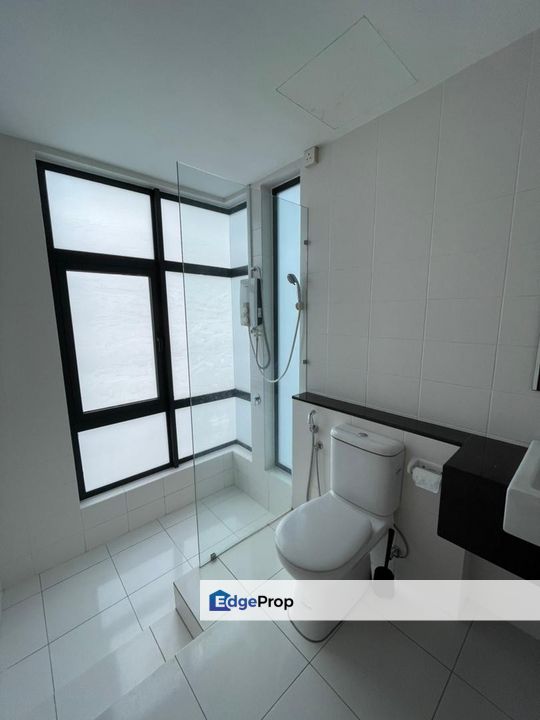 Trefoil Corner Unit Fully Furnish For Sale Opposite Setia City Mall Setia Alam, Selangor, Setia Alam/Alam Nusantara