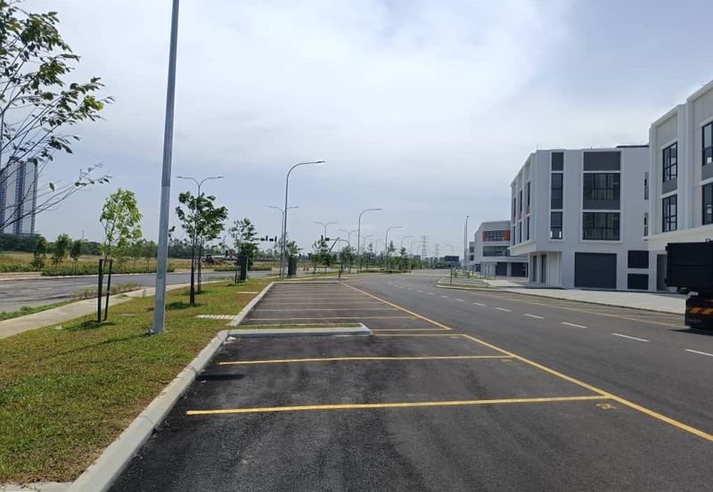 Uptown Square Bandar Rimbayu 2 Storey Shop For Rent, Telok Panglima Garang