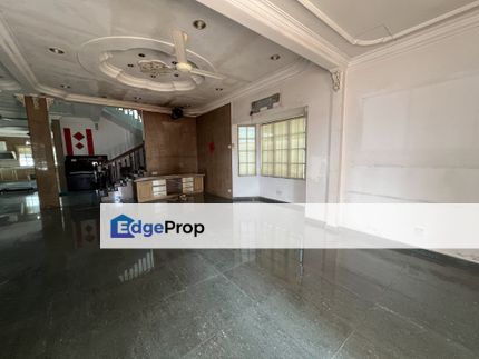 Peace Environment 2 Storey Bungalow For Sale Taman Melawis Teluk Pulai, Selangor, Klang