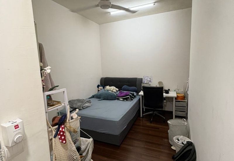 Paloma @ Tropicana Metropark