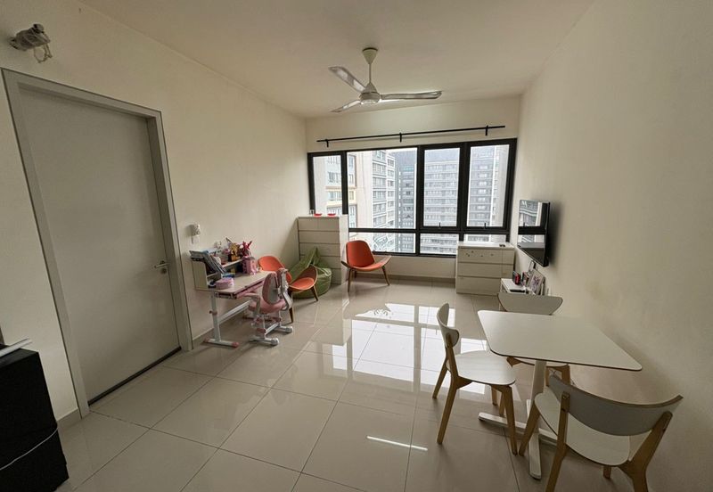 Paloma @ Tropicana Metropark