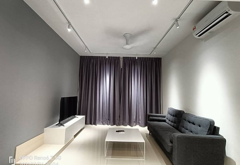 Gravit8 @ Klang South