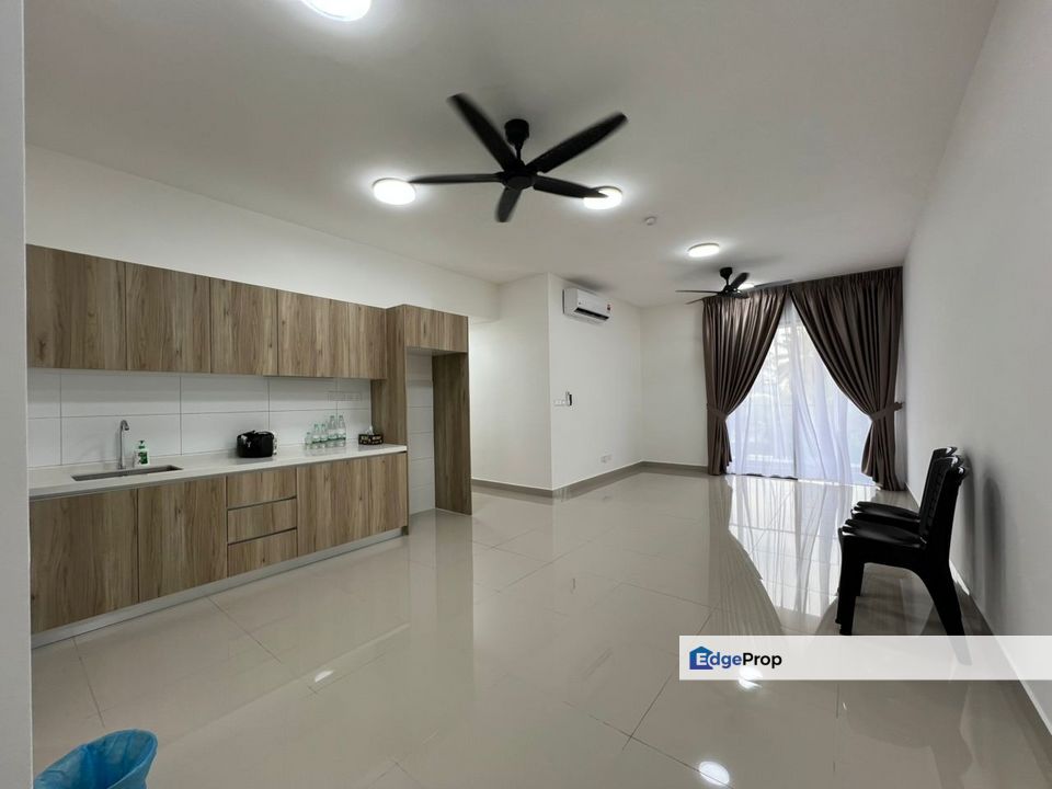 Biggest Unit Arinna Kemuning Utama Partly Furnished For Rent, Shah Alam Selangor, Selangor, Shah Alam