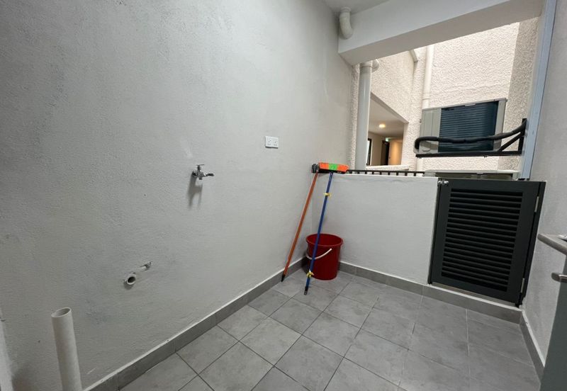 Arinna, Kemuning Utama