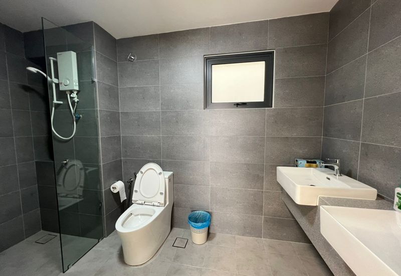 Arinna, Kemuning Utama